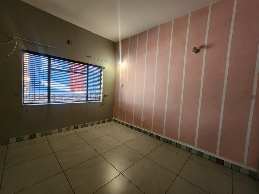 5 Bedroom Property for Sale in Cashan North West